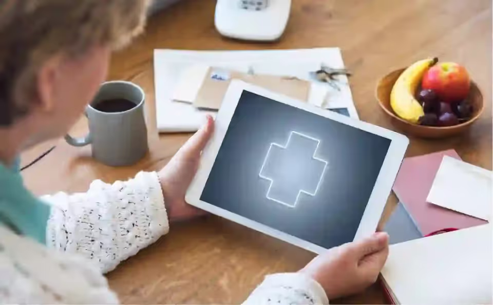 RCM Platforms 2025: Optum, Waystar, Experian, Health Catalyst