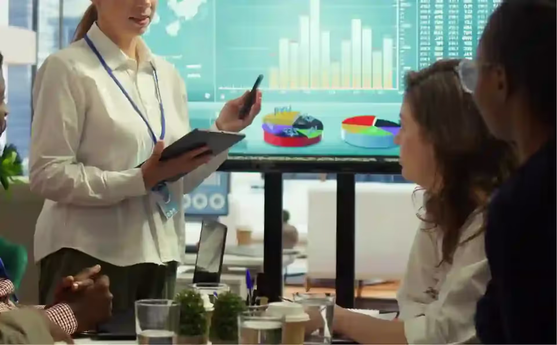 Population Health & Analytics: value-based dashboards, risk stratification, and data operations