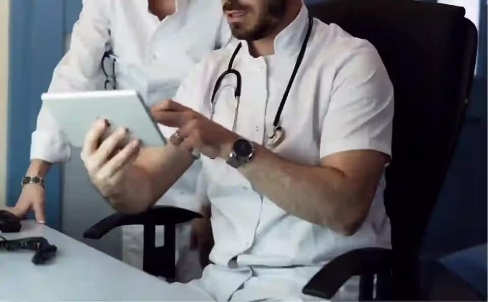 Patient Engagement Hubs — Luma Health vs Solutionreach vs Zocdoc